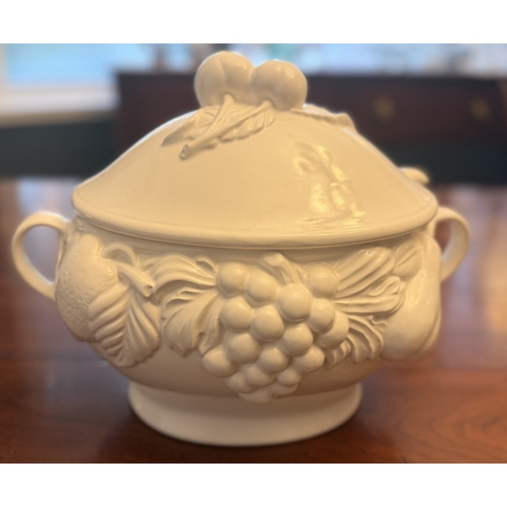 Vintage White Ceramic Soup Tureen 3 Piece Set Lid Ladle Embossed Fruit Japan